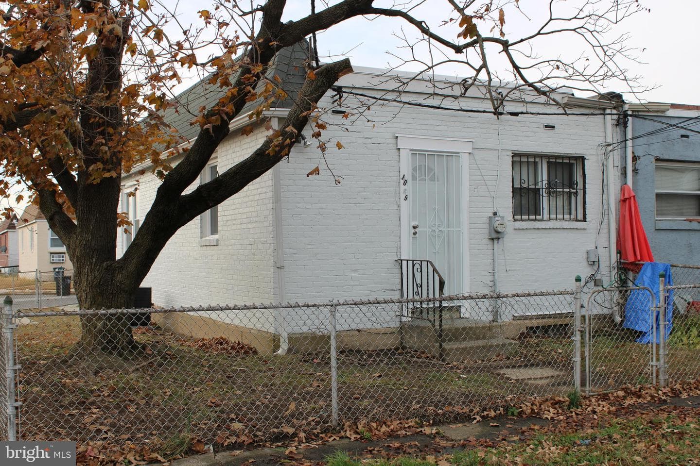 1039 Barker Road photo 17