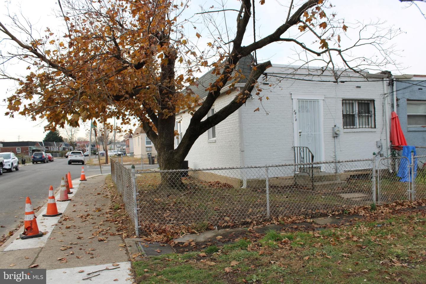 1039 Barker Road photo 24