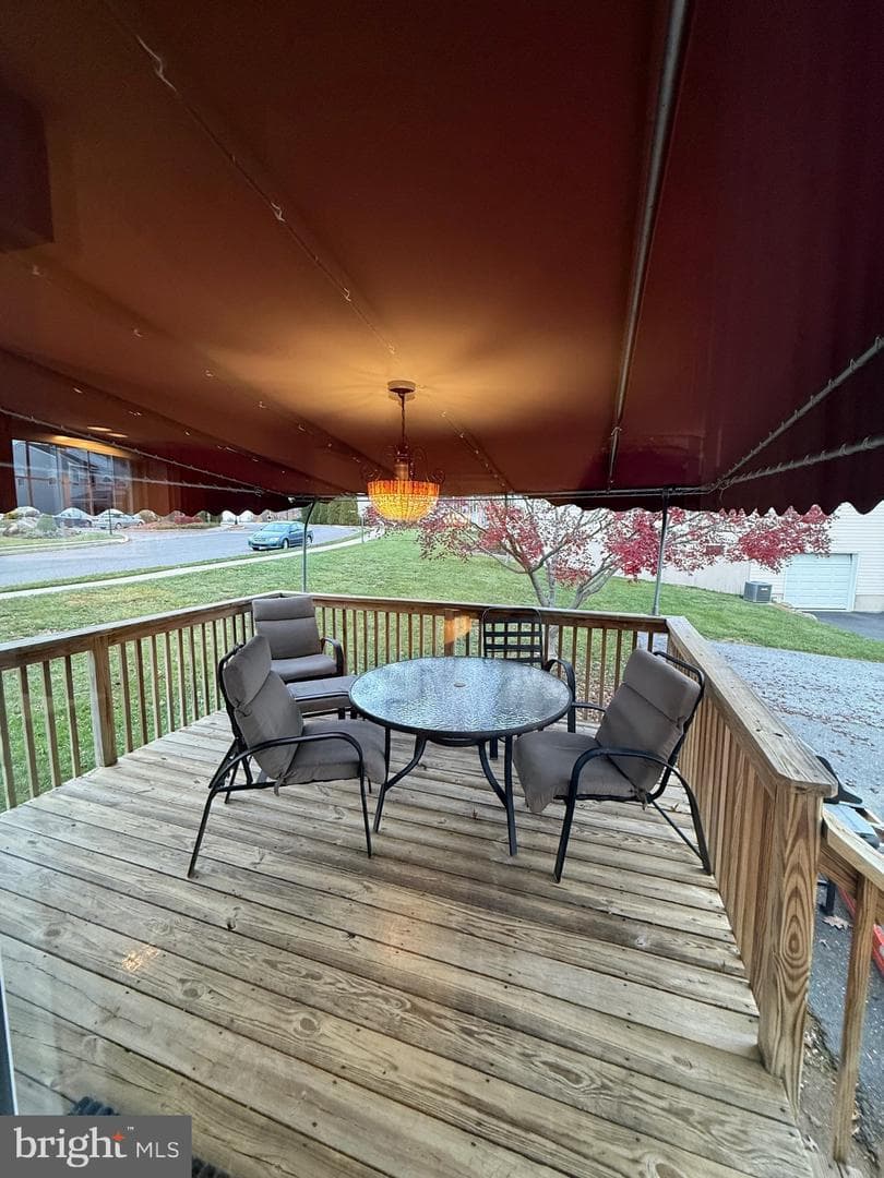 4312 Yorktown Drive photo 10
