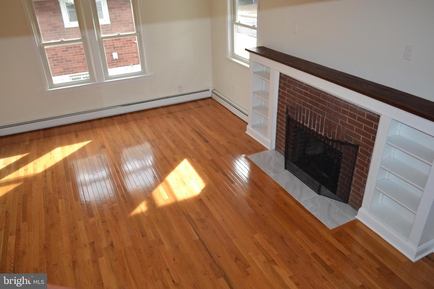 815 Summit Avenue photo 12