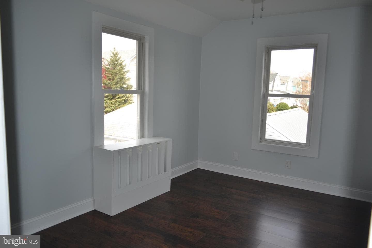 815 Summit Avenue photo 22