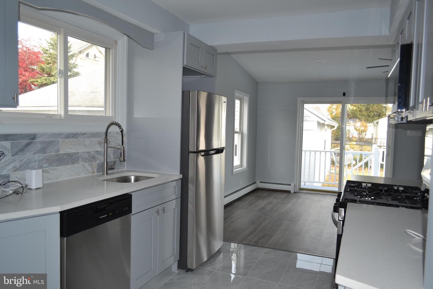 815 Summit Avenue photo 6