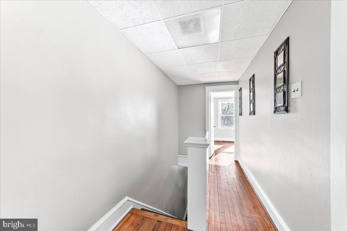 1024 E 18th Street photo 22
