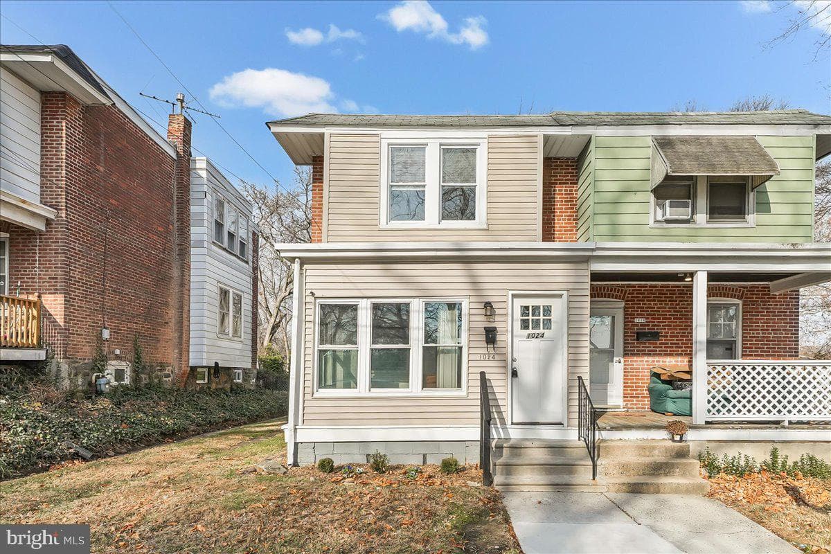 1024 E 18th Street photo 3