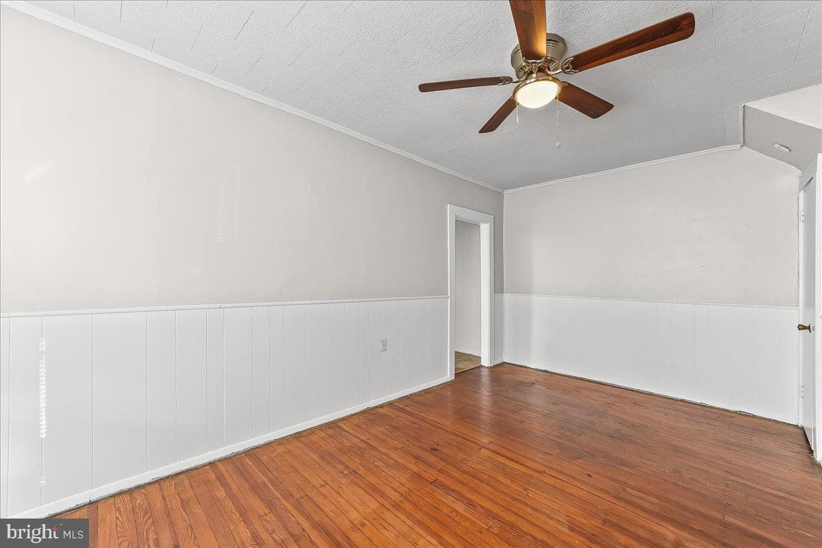 1024 E 18th Street photo 9