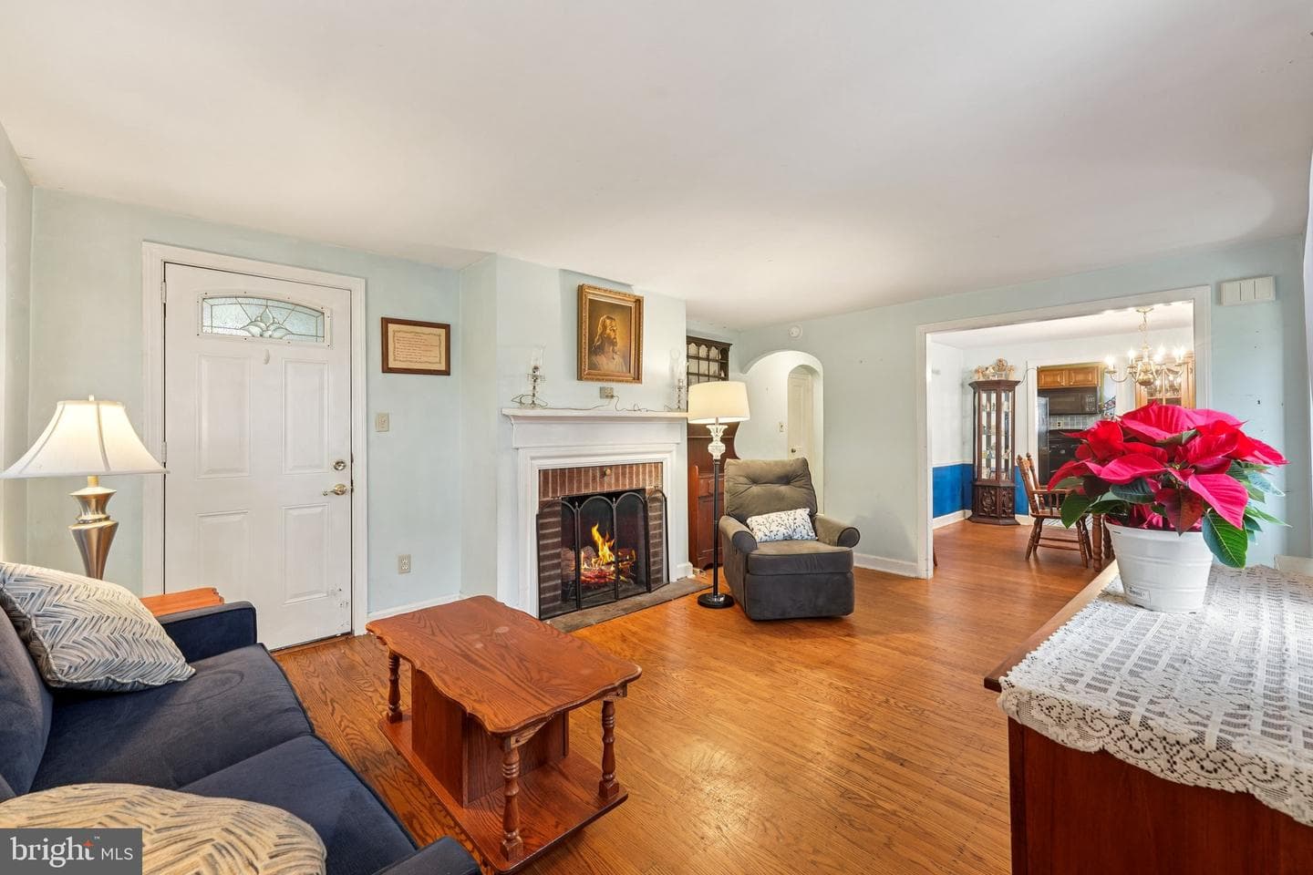 203 S Oak Avenue photo 5