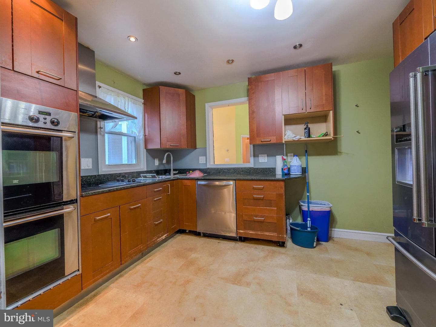 328 Hillside Avenue photo 6