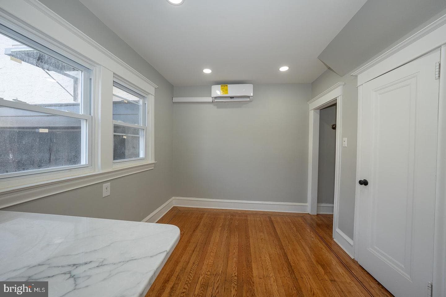 1029 Belfield Avenue photo 17