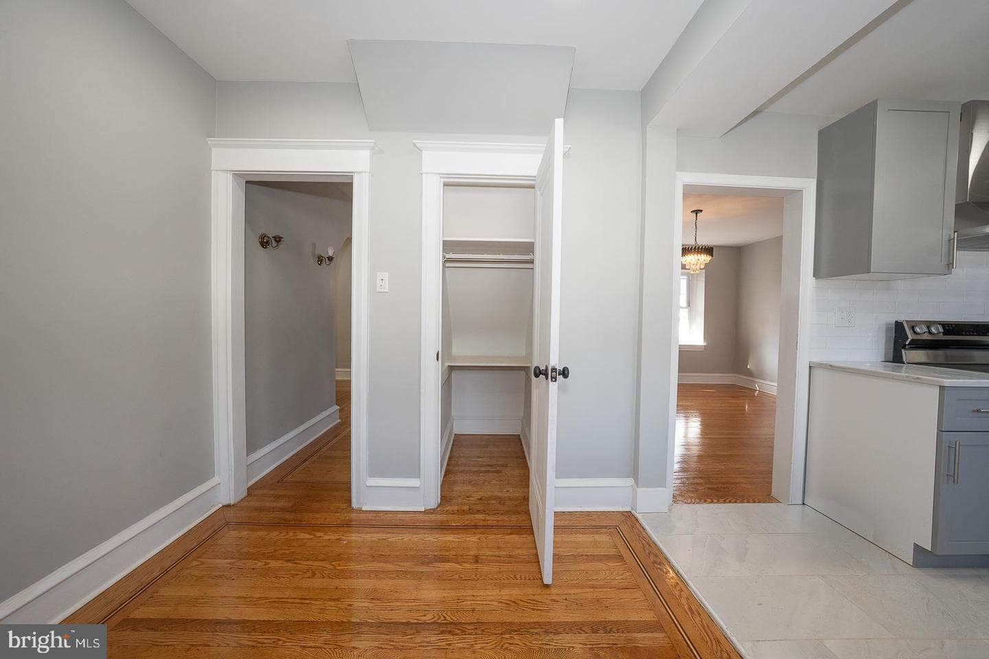 1029 Belfield Avenue photo 27