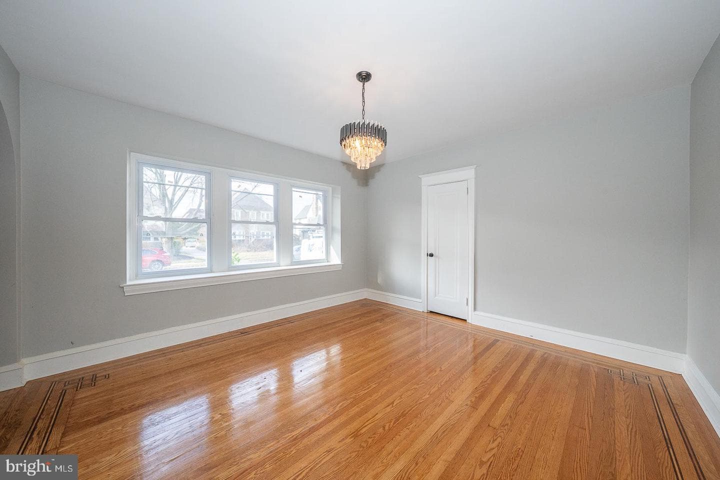 1029 Belfield Avenue photo 7