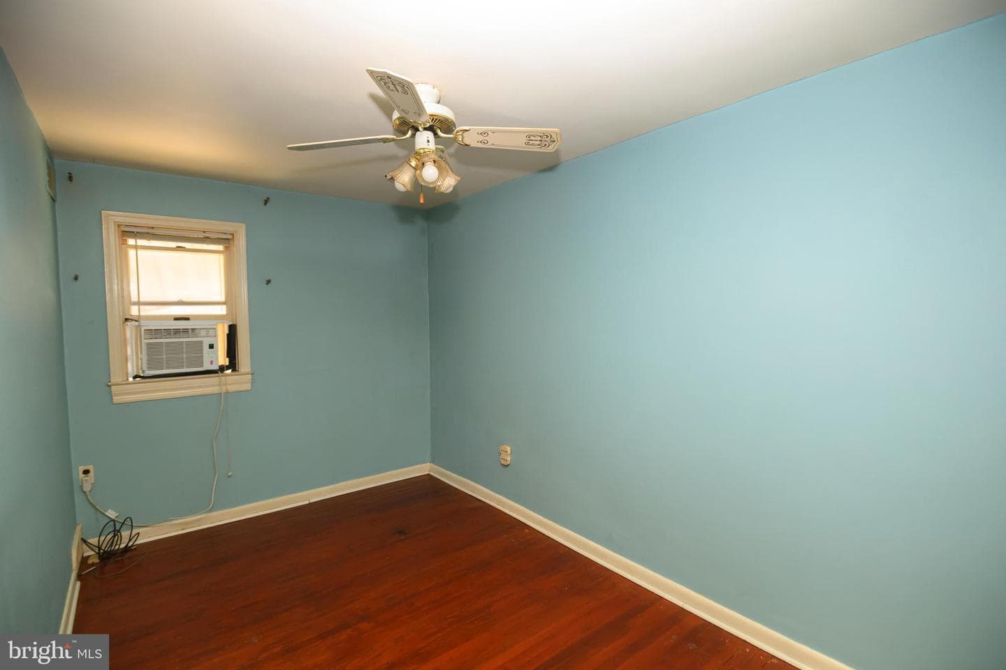 127 Sherbrook Boulevard photo 13
