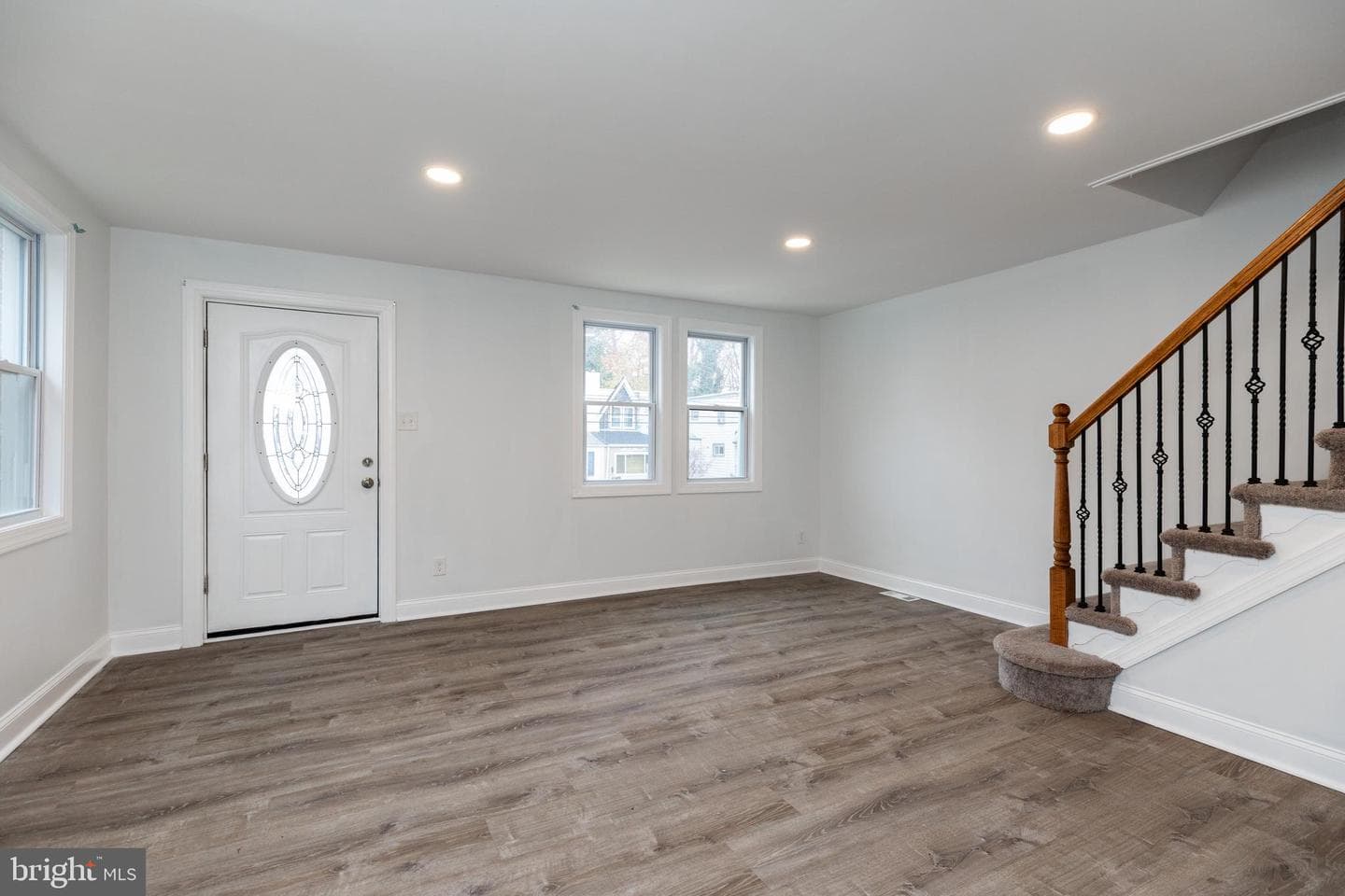 711 Yeadon Avenue photo 6
