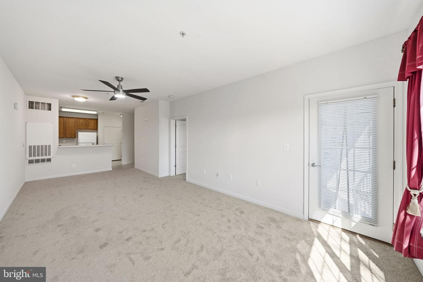 6107 Lydia Hollow Drive photo 12