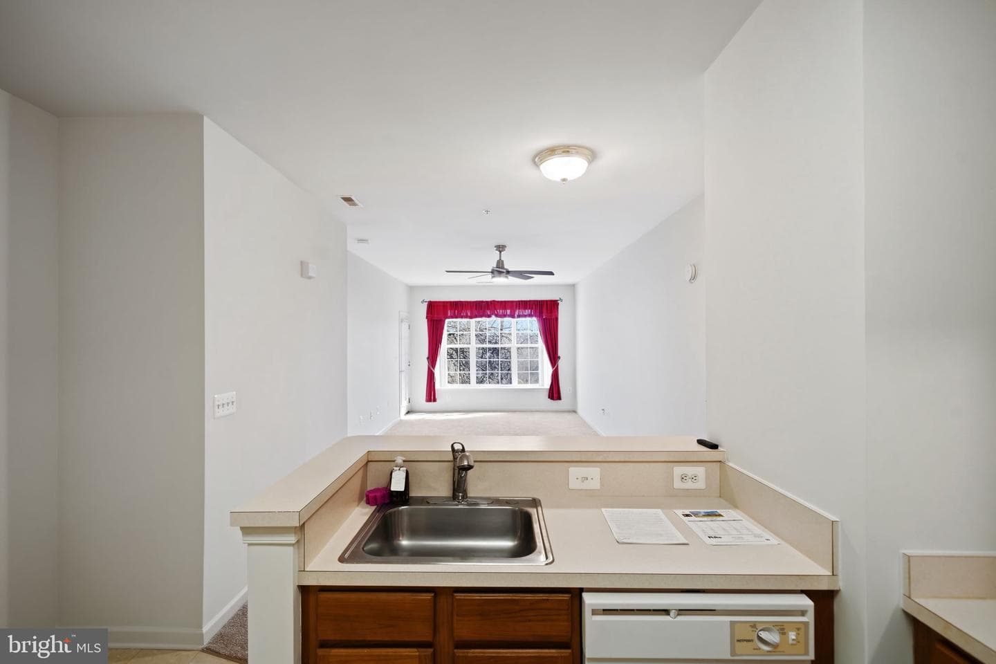 6107 Lydia Hollow Drive photo 9
