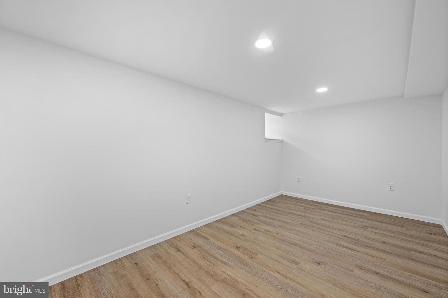 205 W Rodgers Street photo 12