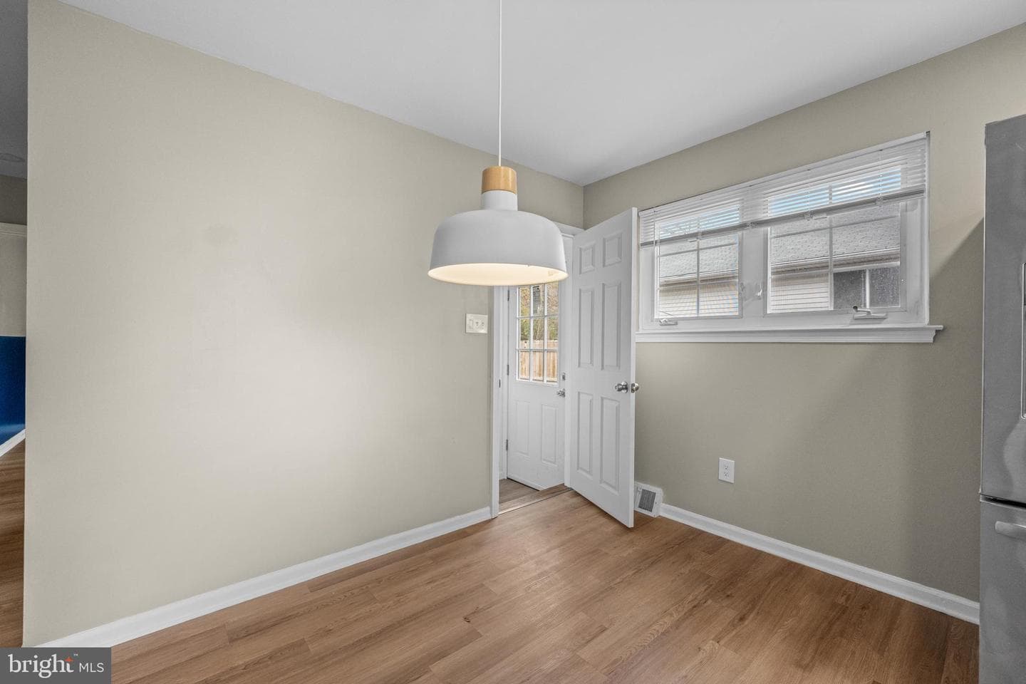205 W Rodgers Street photo 2