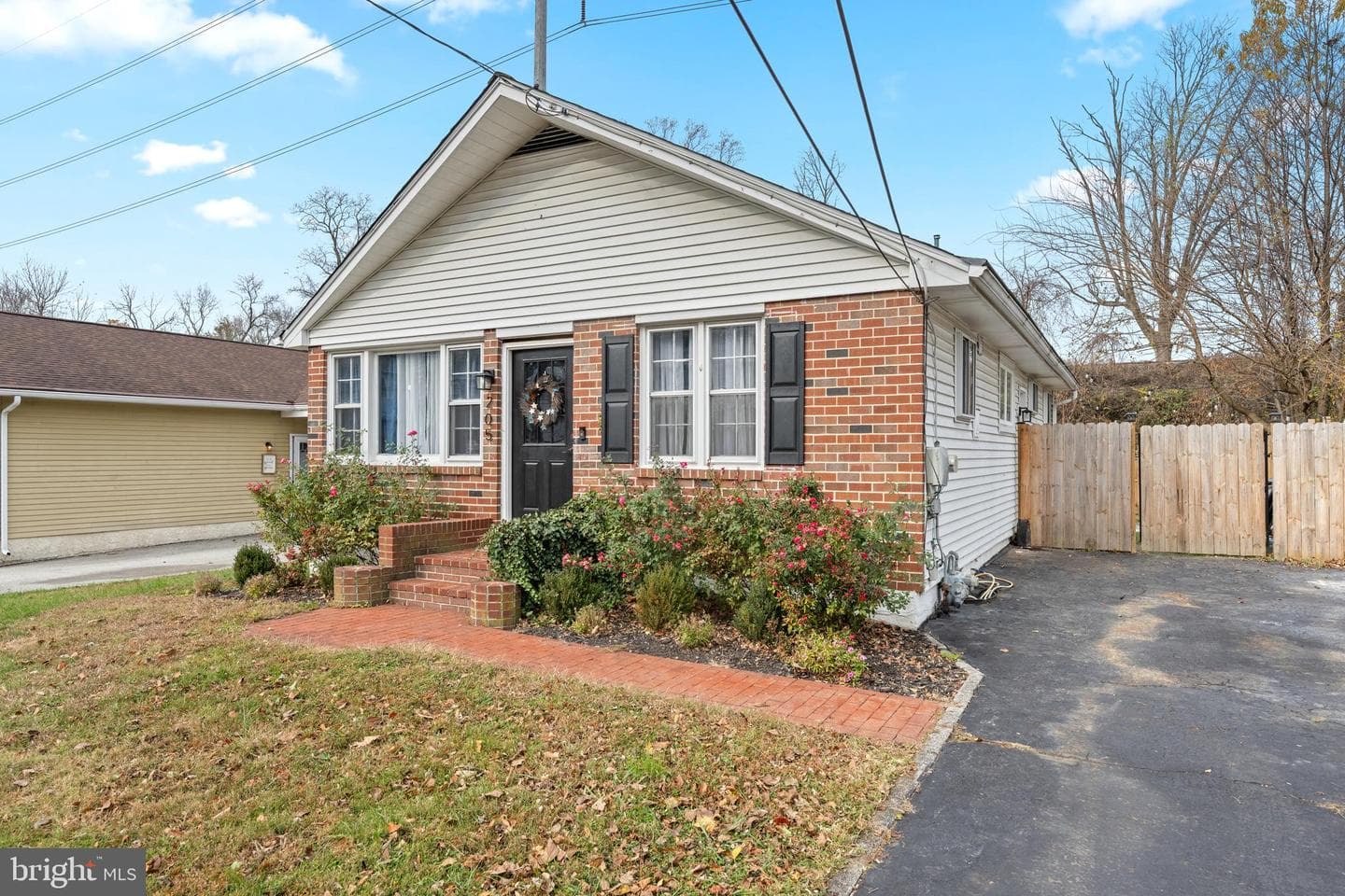 205 W Rodgers Street photo 5