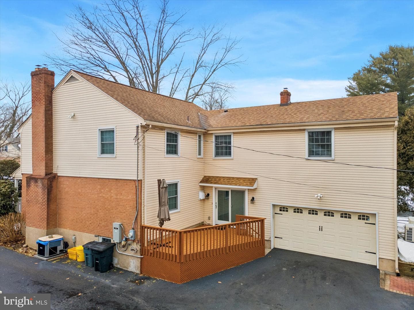147 Snyder Lane photo 33