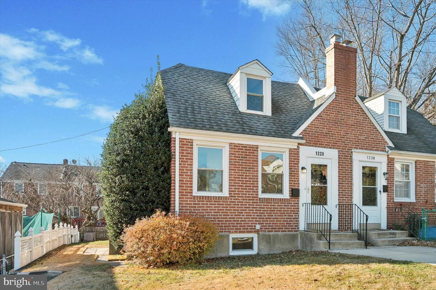 1228 Bryan Street photo 23