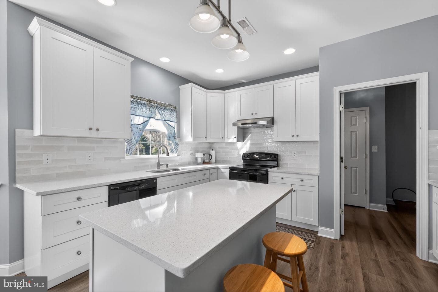 4104 Kates Glen photo 13