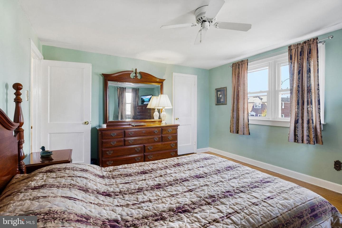 332 Holland Street photo 16