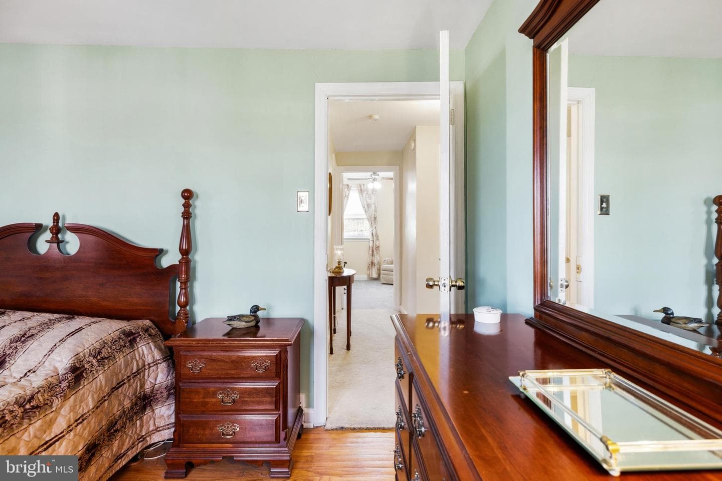 332 Holland Street photo 17