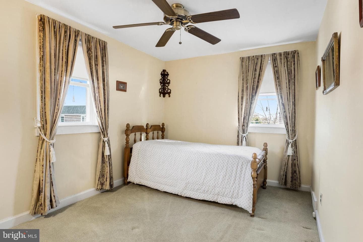 332 Holland Street photo 18