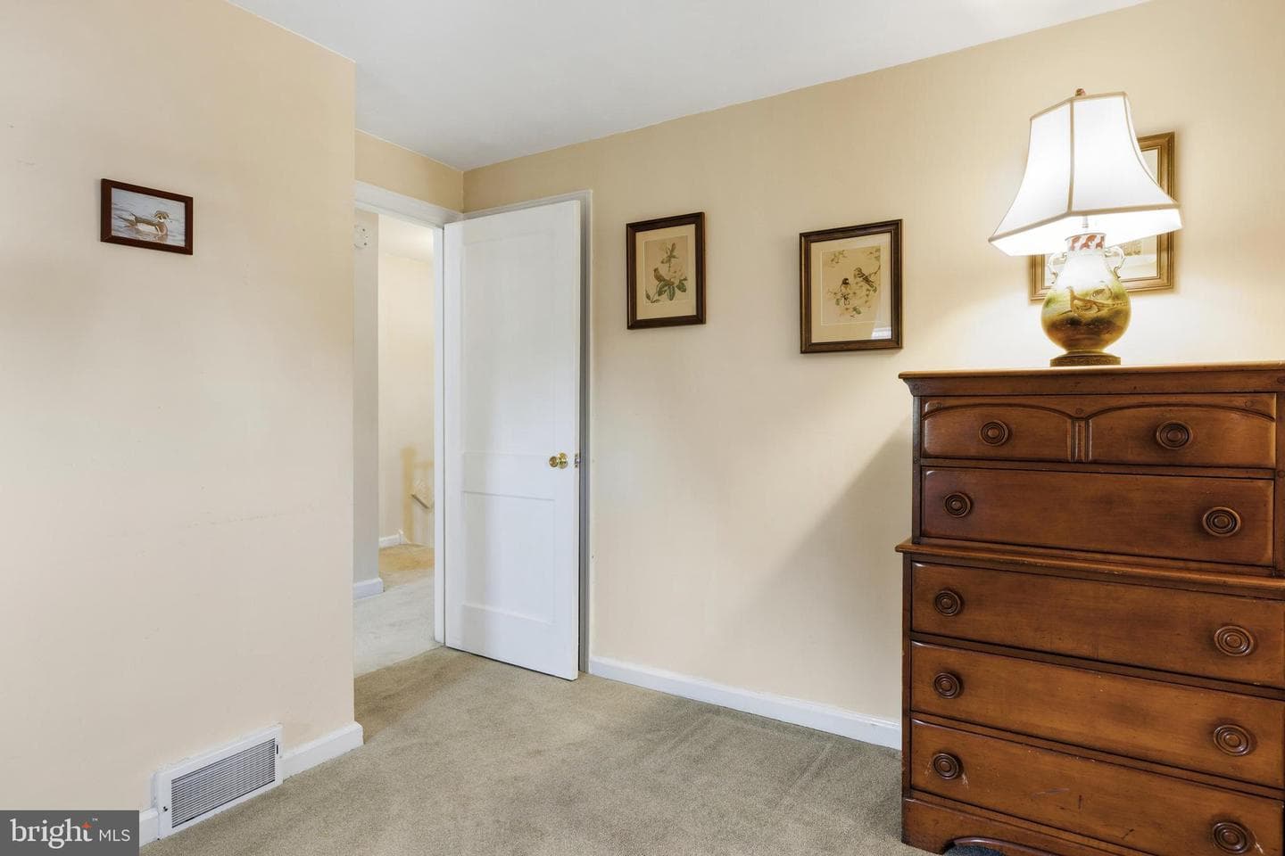 332 Holland Street photo 19