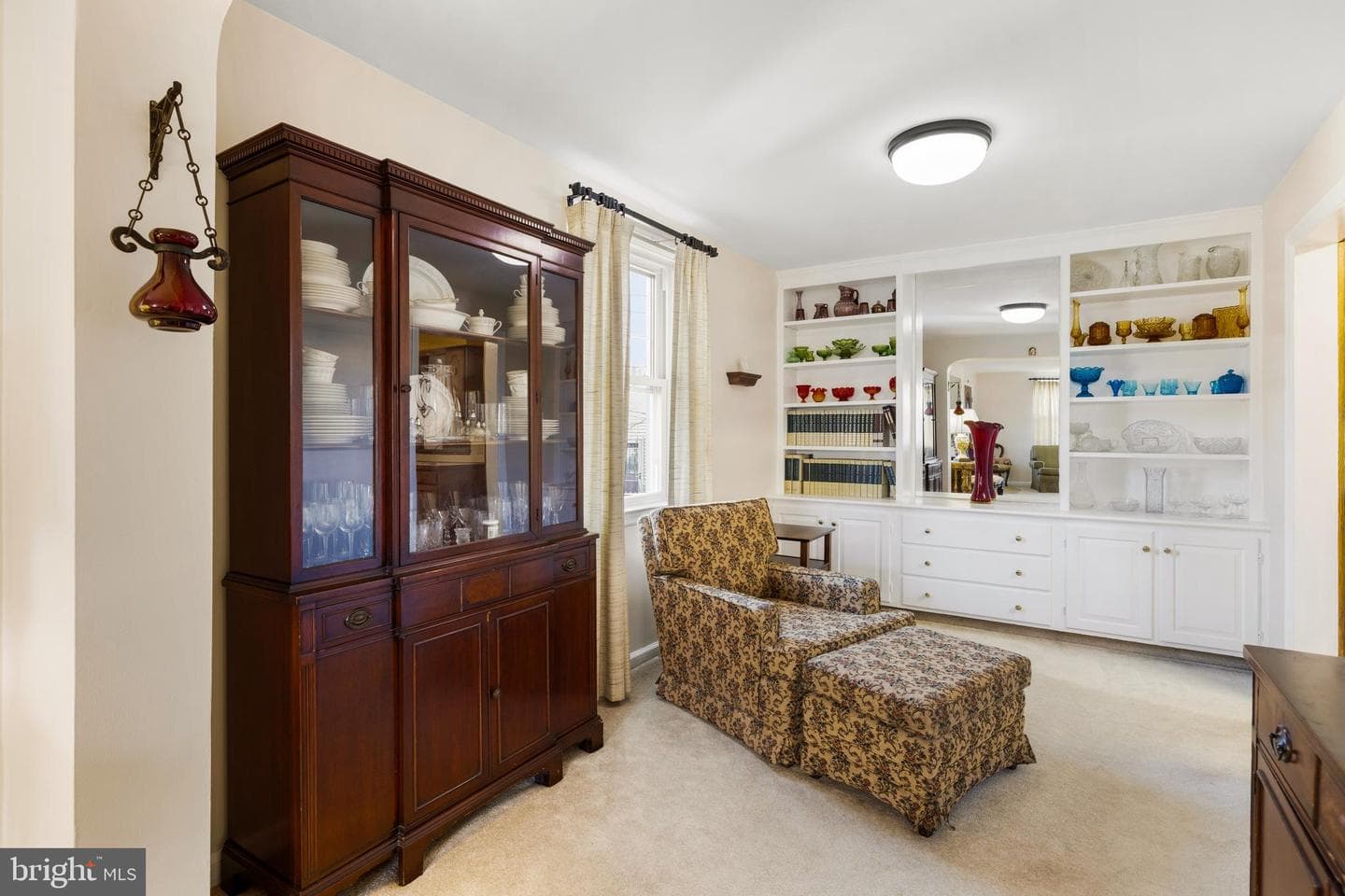 332 Holland Street photo 8