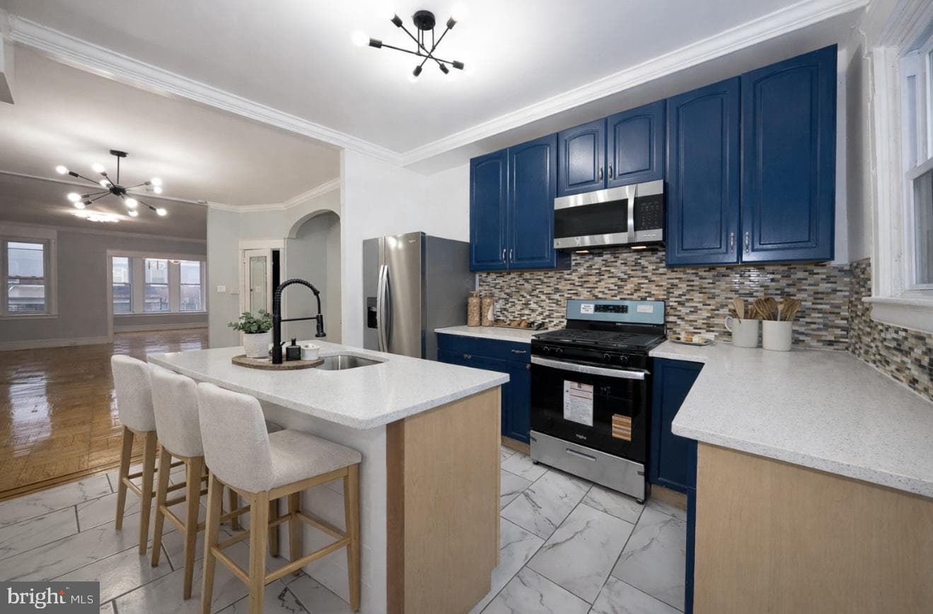 212 Copley Road photo 2