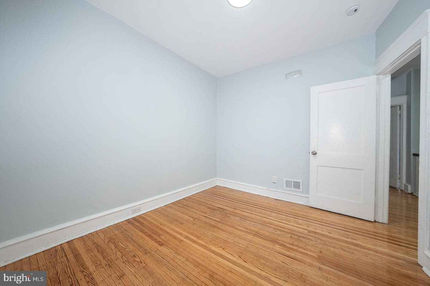 212 Copley Road photo 43