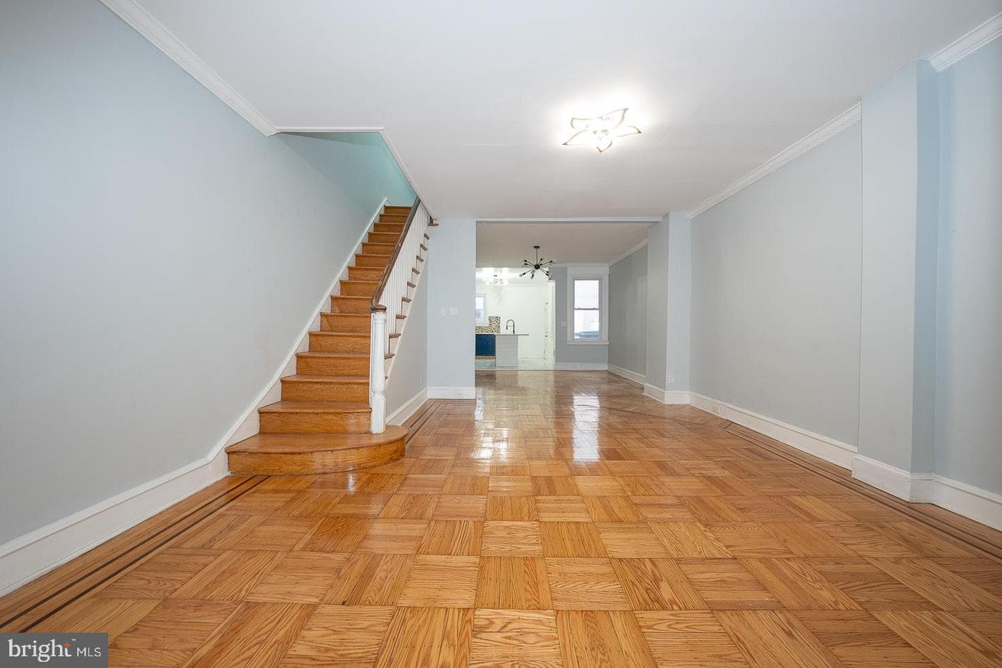212 Copley Road photo 8