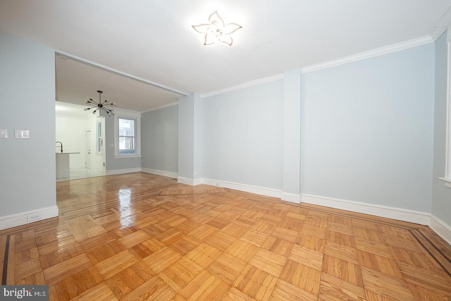 212 Copley Road photo 9