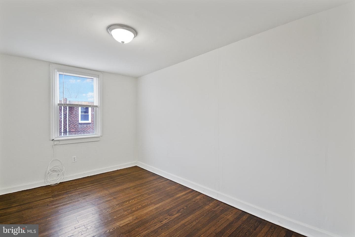 1246 Wycombe Avenue photo 7
