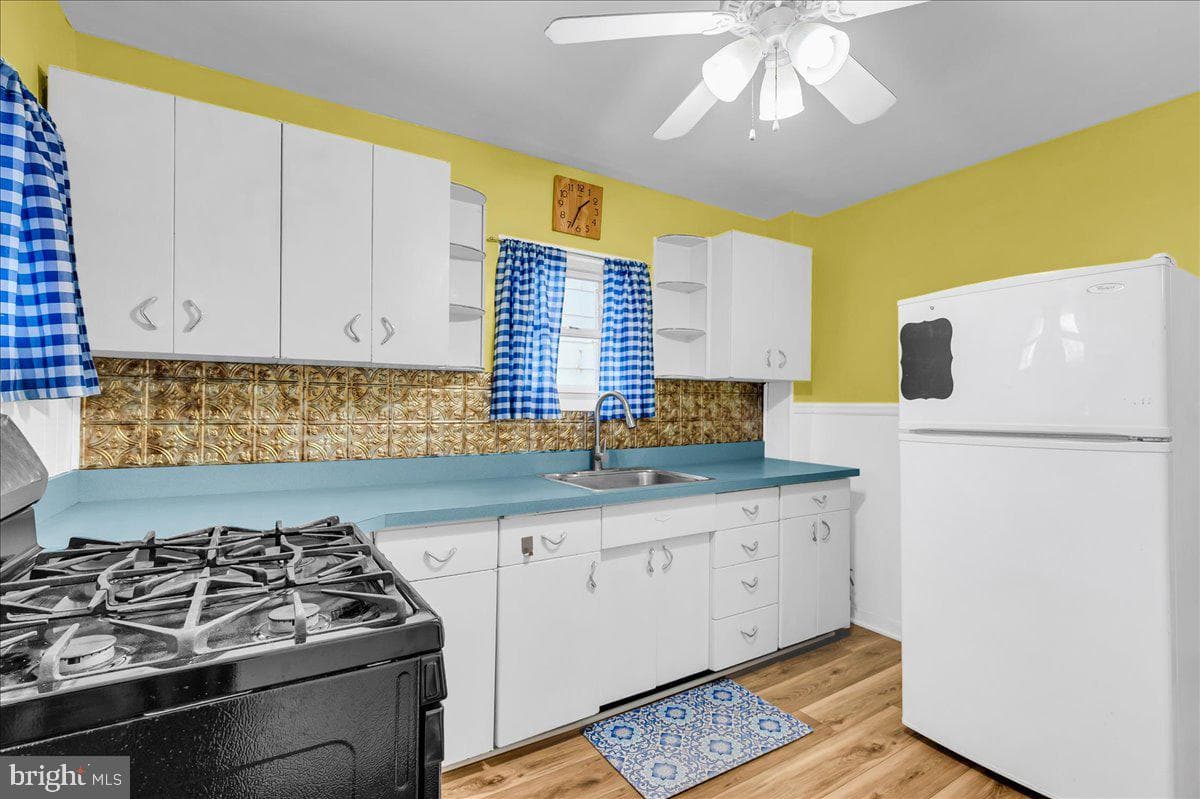 215 8th Street photo 11