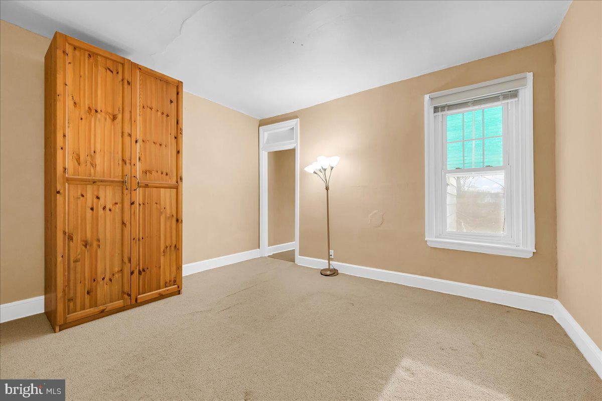 215 8th Street photo 15