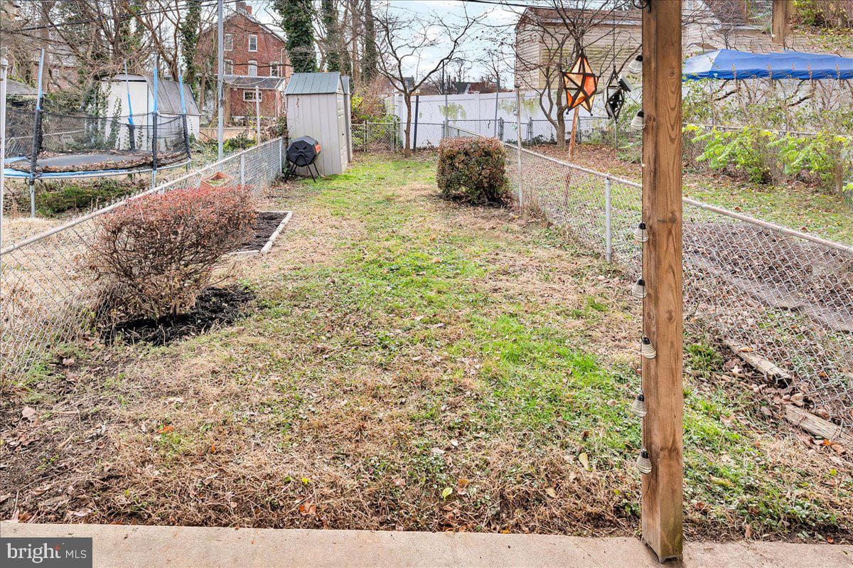 215 8th Street photo 20