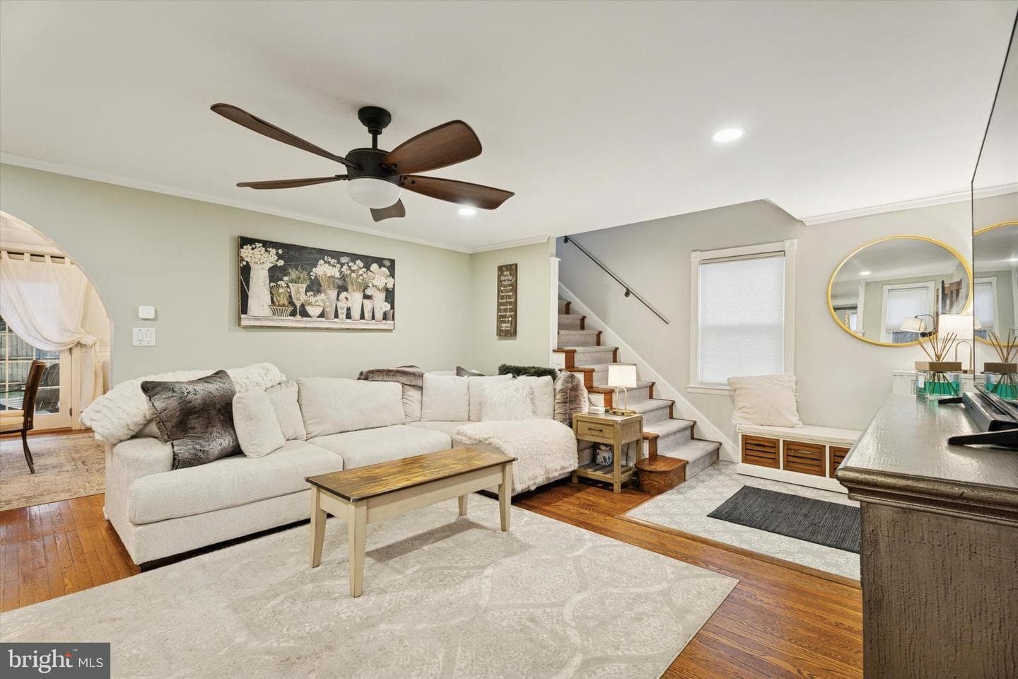 920 Alexander Avenue photo 3