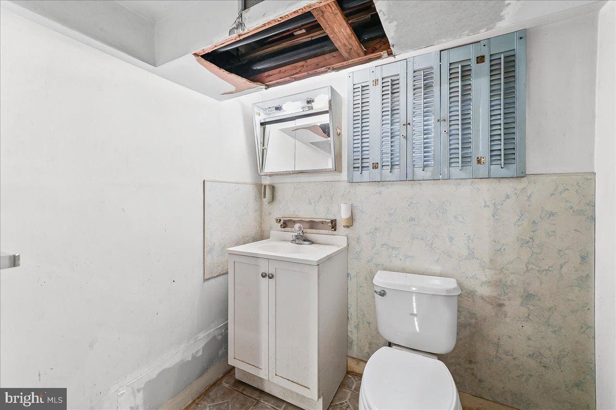 210 Sunnyside Avenue photo 15