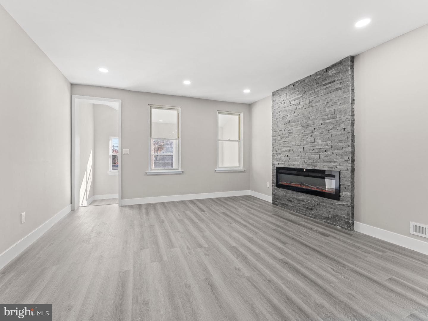 28 S 12th Street photo 5