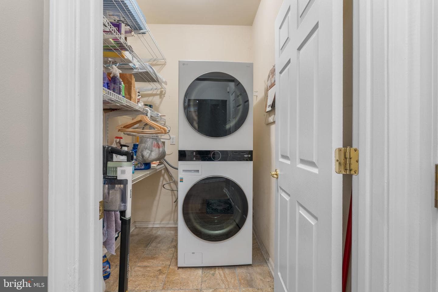 113 Dresner Circle photo 25