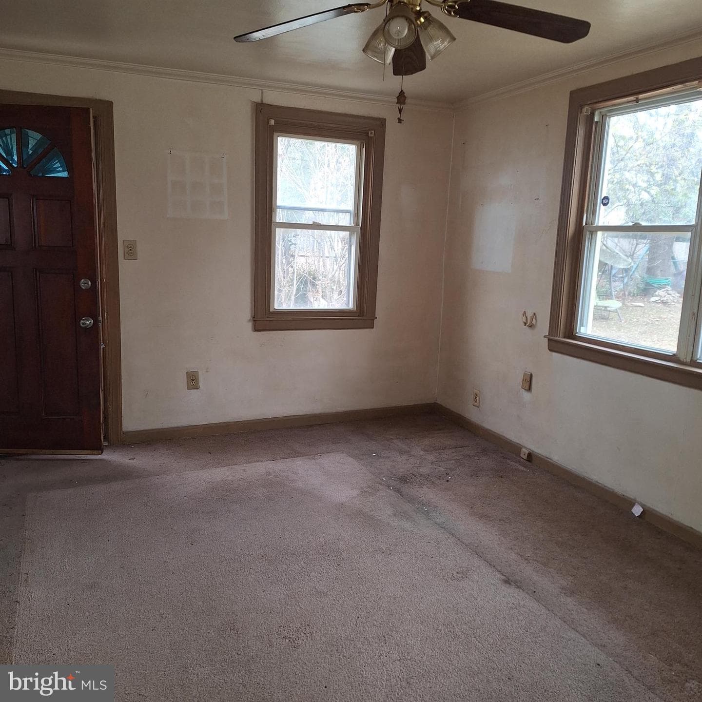413 Trenton Court photo 3