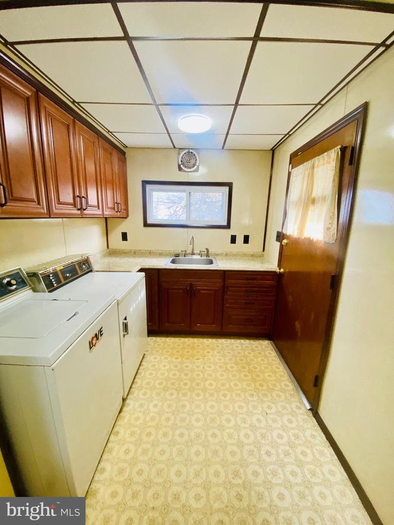 1305 Ridley Avenue photo 12
