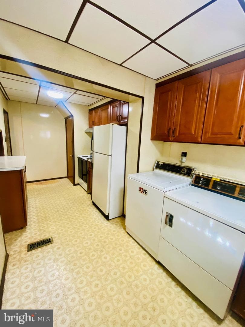 1305 Ridley Avenue photo 13