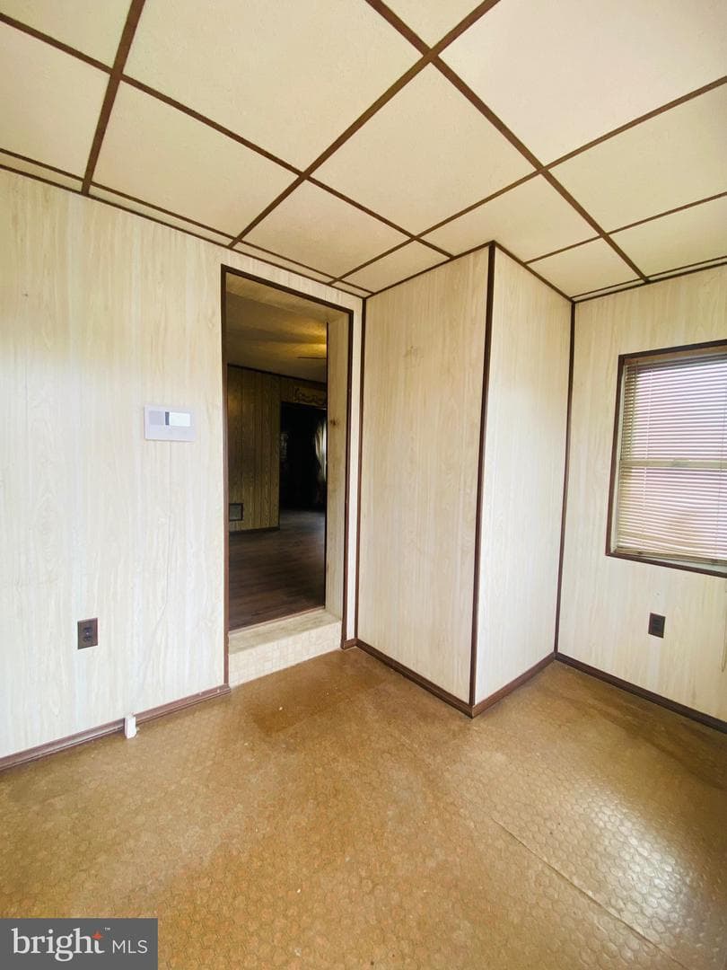 1305 Ridley Avenue photo 4