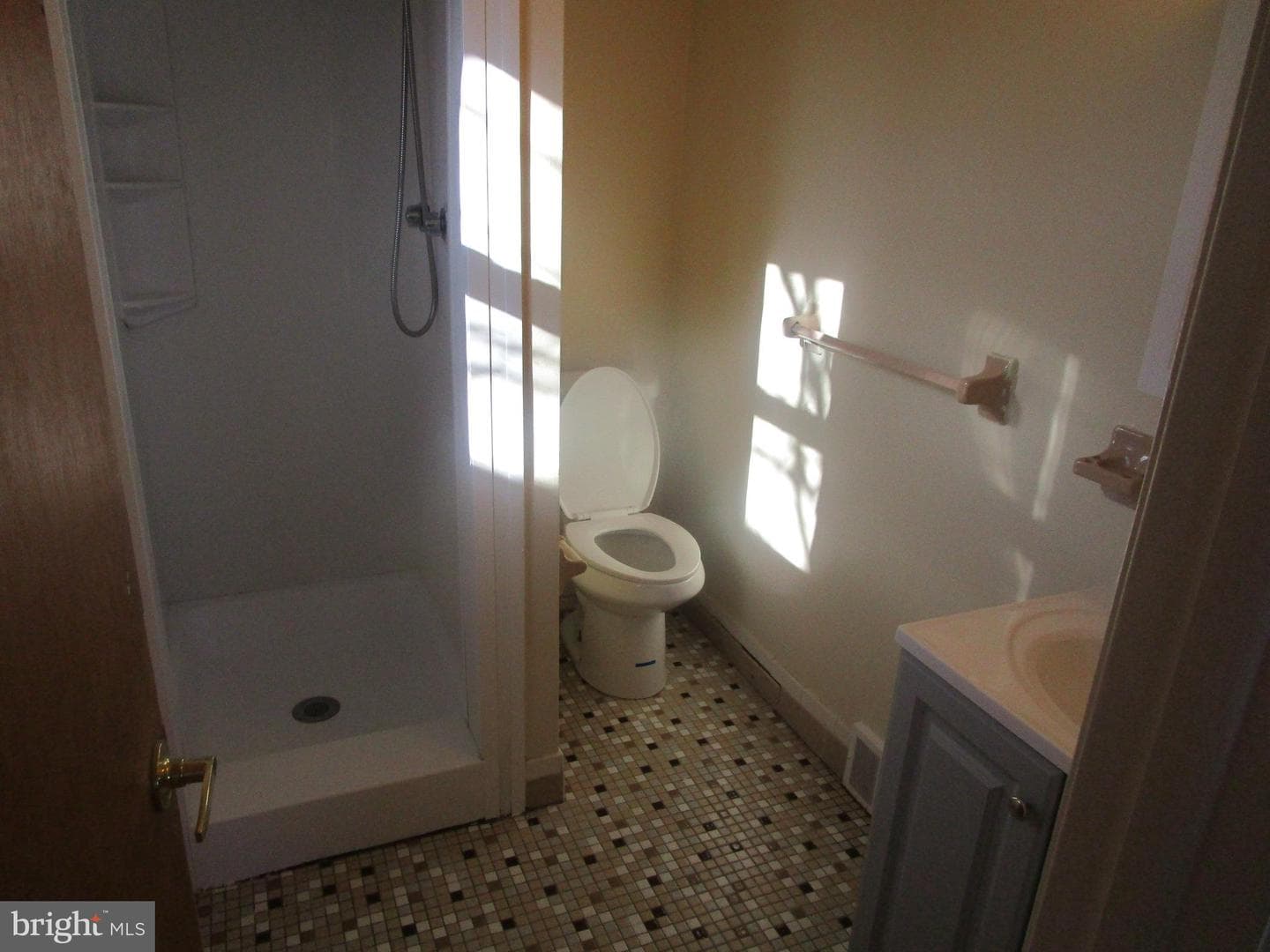 135 Drexel Avenue photo 14