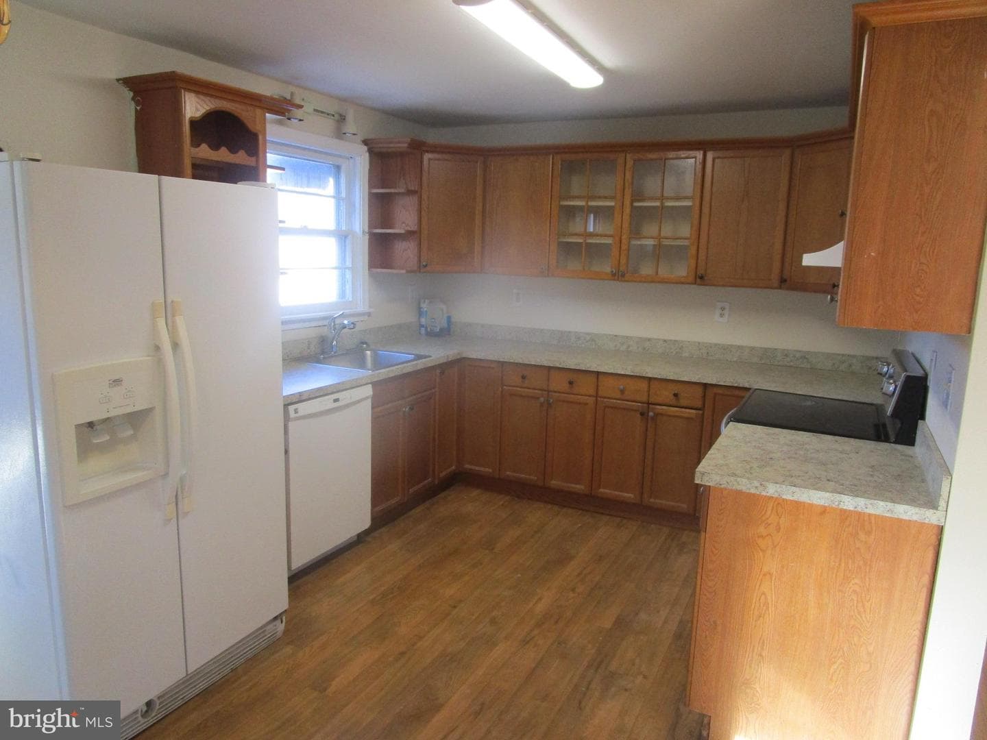 135 Drexel Avenue photo 7
