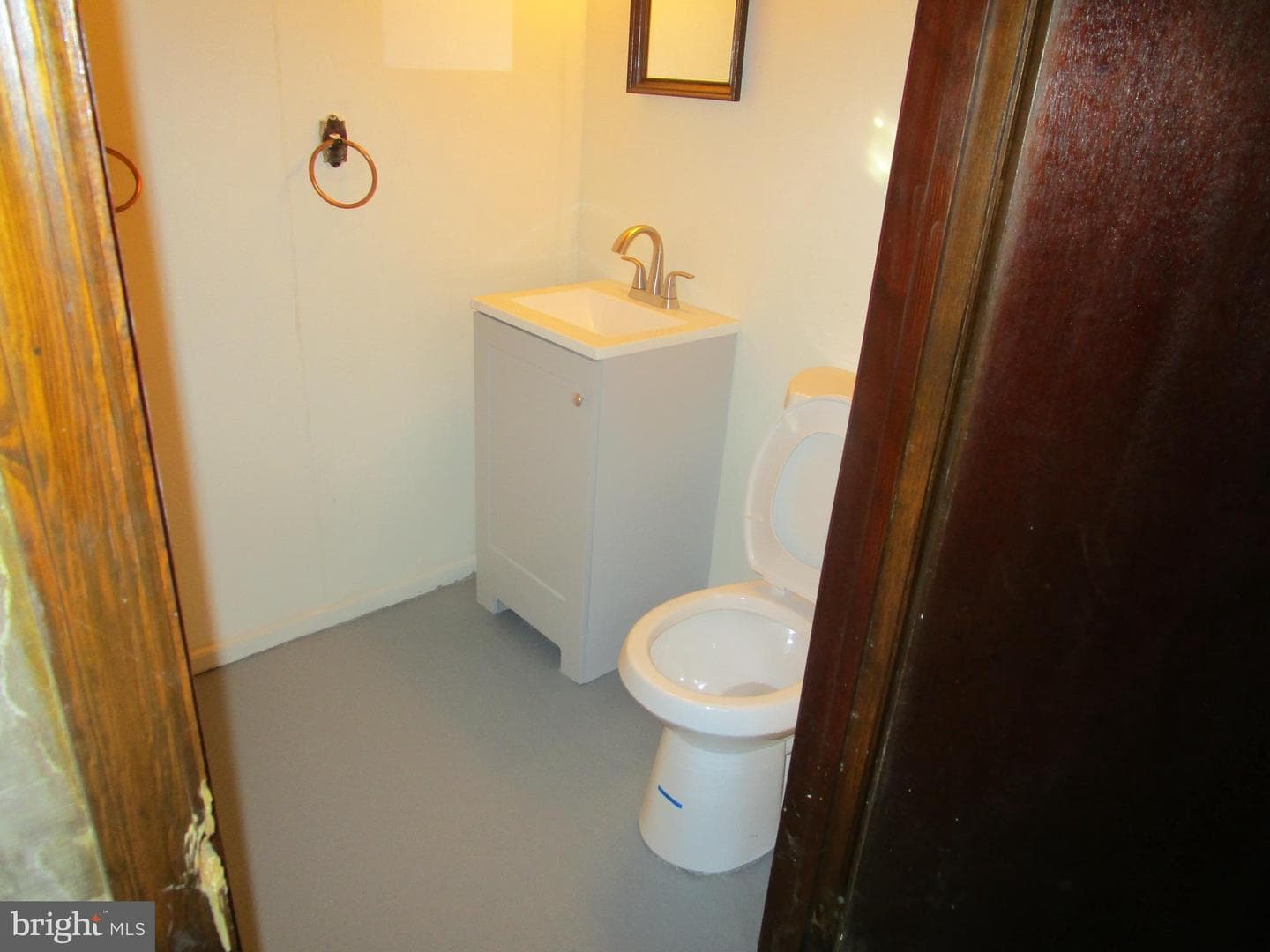135 Drexel Avenue photo 9