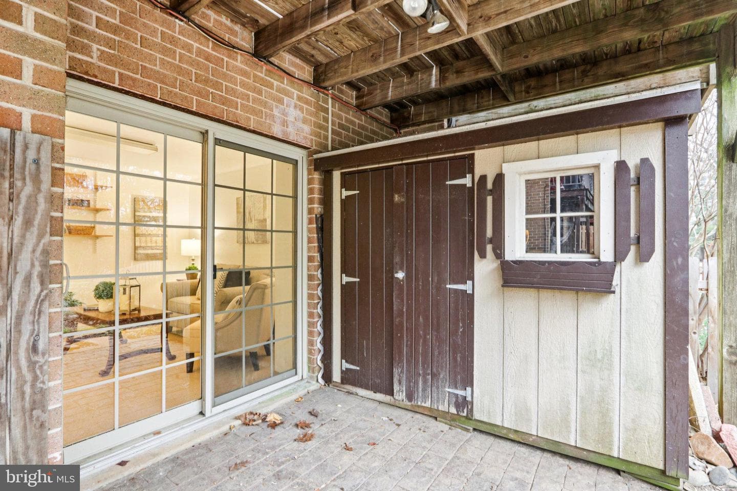 120 Eaton Drive photo 24