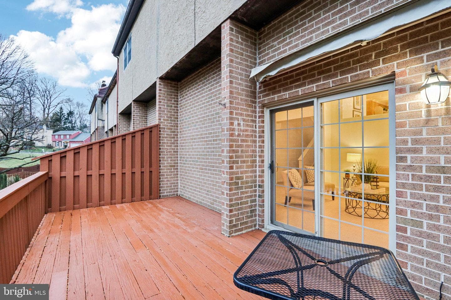 120 Eaton Drive photo 38